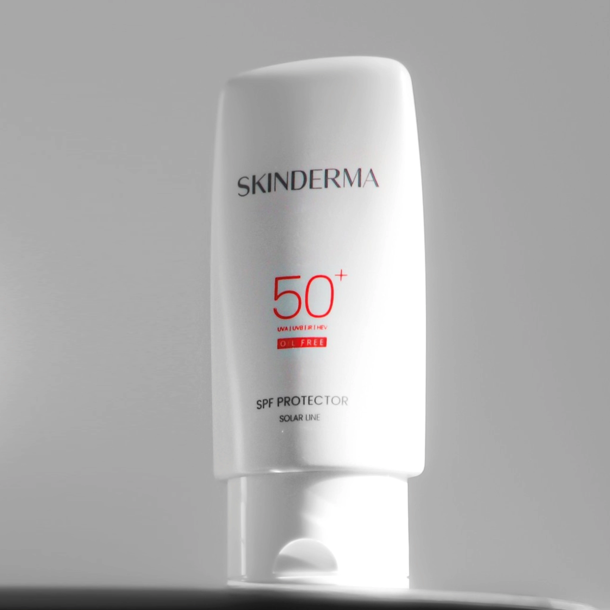SPF Protector 50+ Oil Free